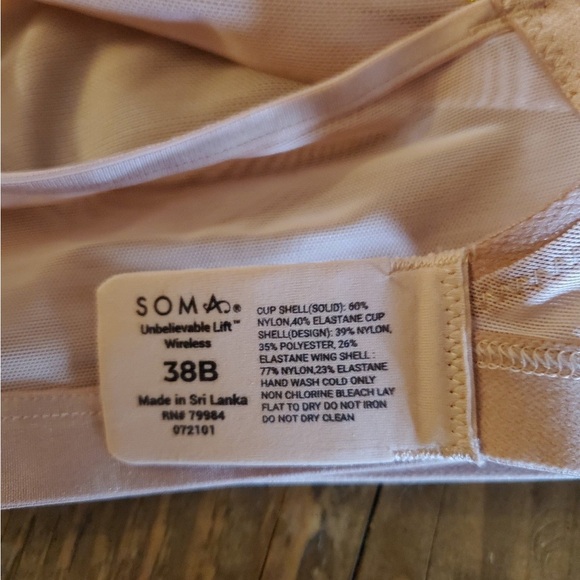 NWT SOMA unbelievable Lift Sheer Bra 38B - Picture 4 of 4